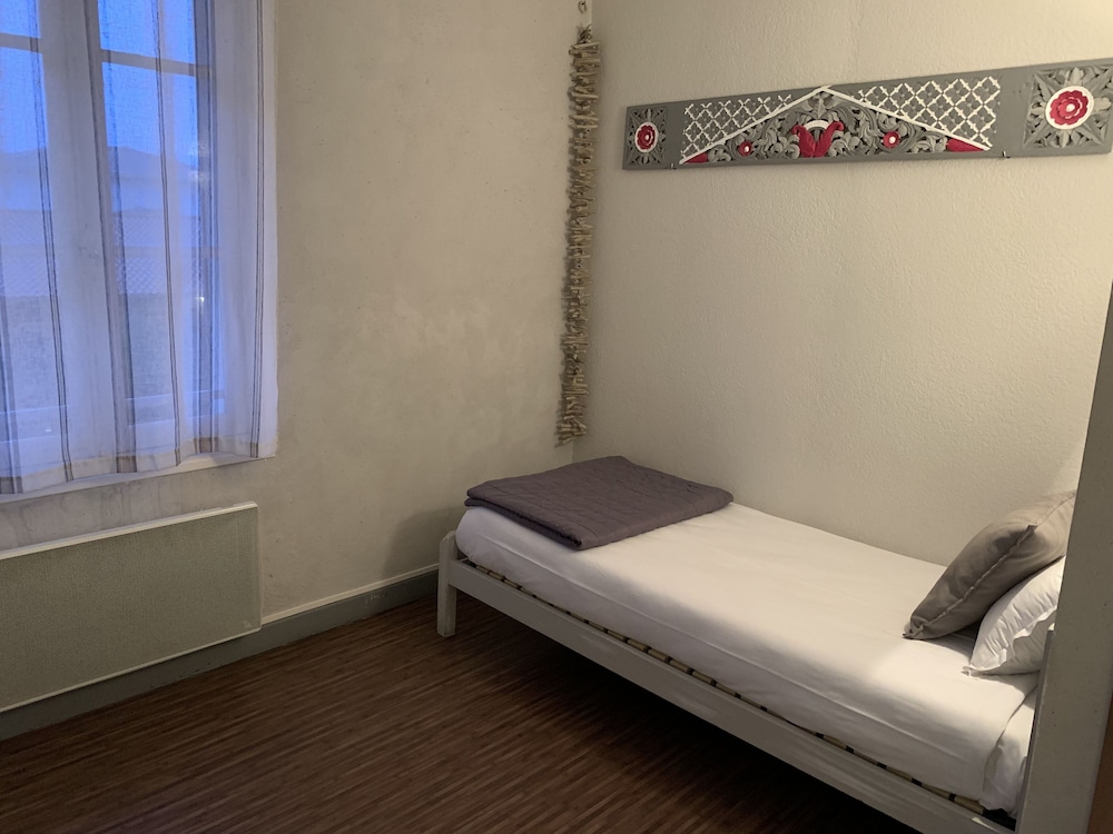Family Triple Room - Photo 2