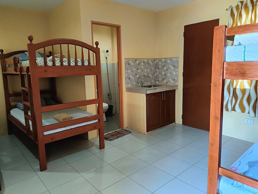 Family Room - Photo 14