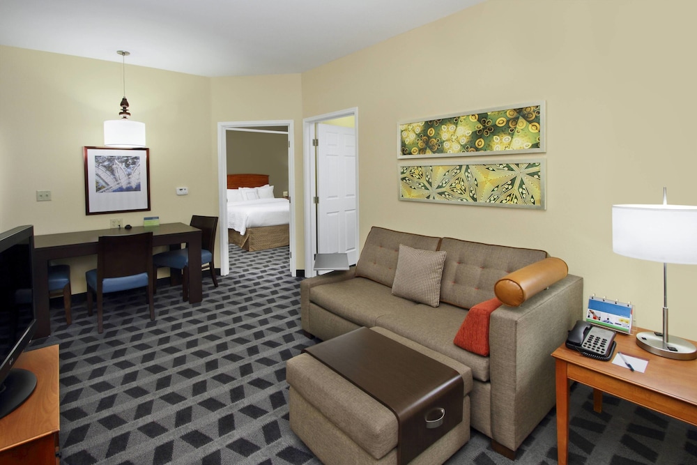 Suite, 2 Bedrooms (Hearing Accessible) photo 2