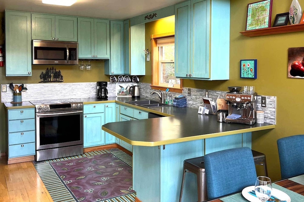 House (2 Bedrooms) photo 2