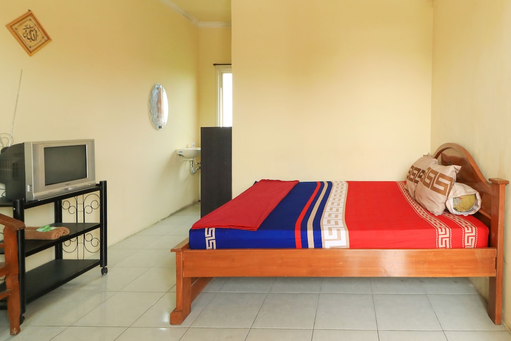 Standard Double Room - Photo 3