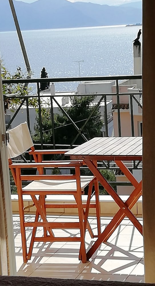 Classic Studio, Balcony, Sea Facing photo 2