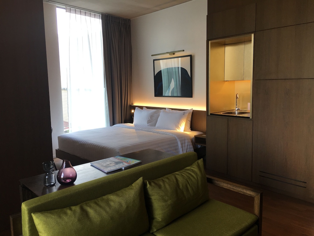 Executive Room photo 3