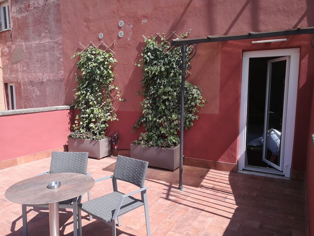 Deluxe Double Room, Terrace, Tower photo 2