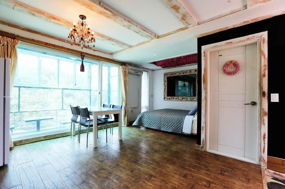 Basic Room, 1 Bedroom (Emerald(2cheong)(Withpet)) photo 3