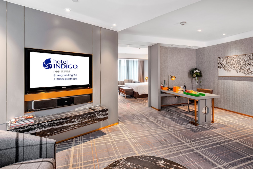 Suite, 1 King Bed