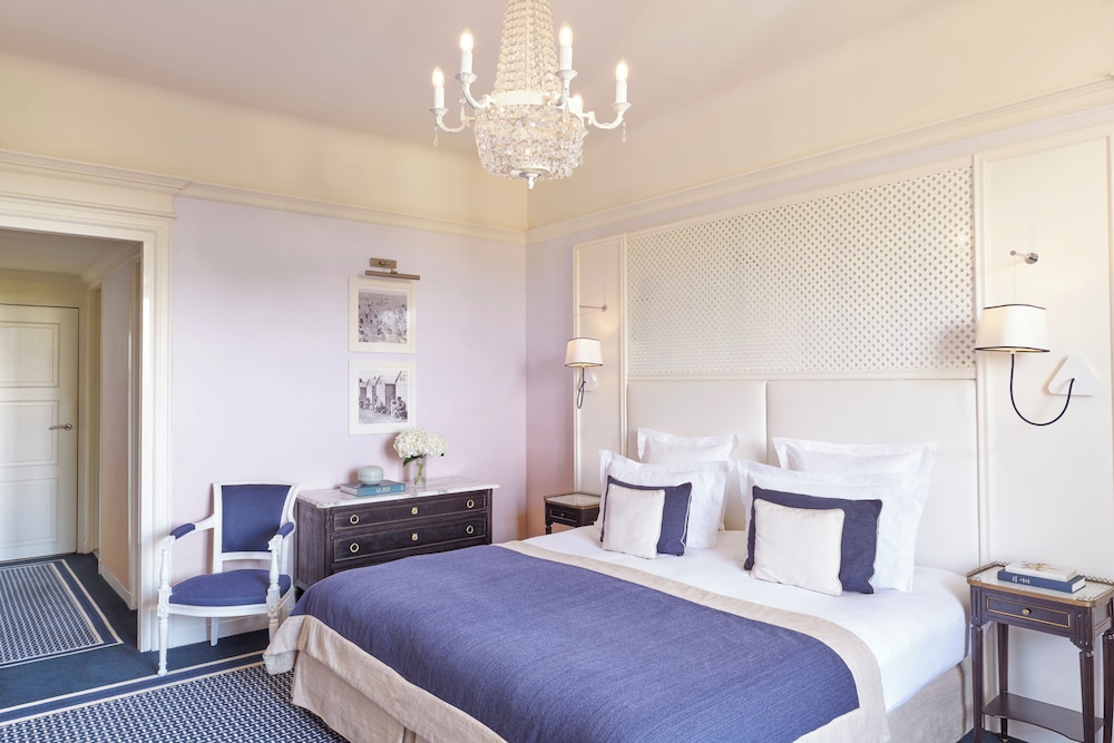 Deluxe Room, 1 Double Bed, City View photo 2