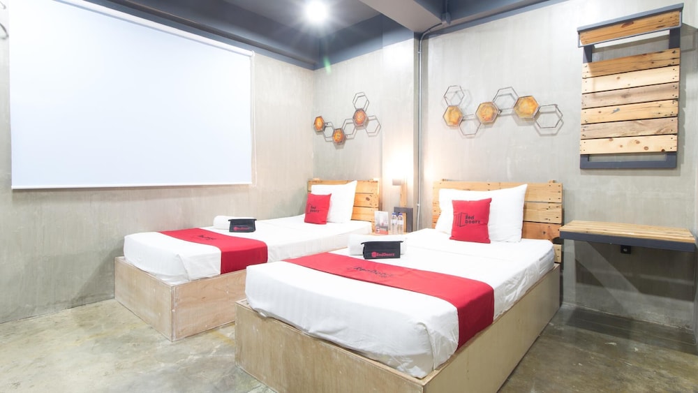 Twin Room - Photo 7