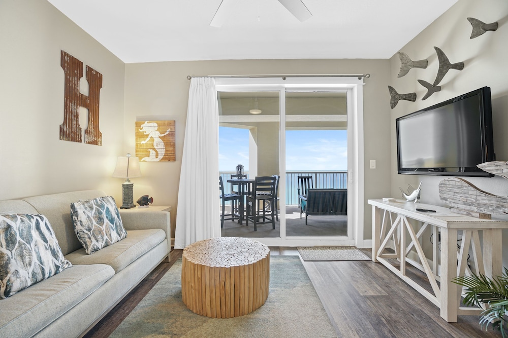Condo, 2 Bedrooms, Beach View (1-1007)