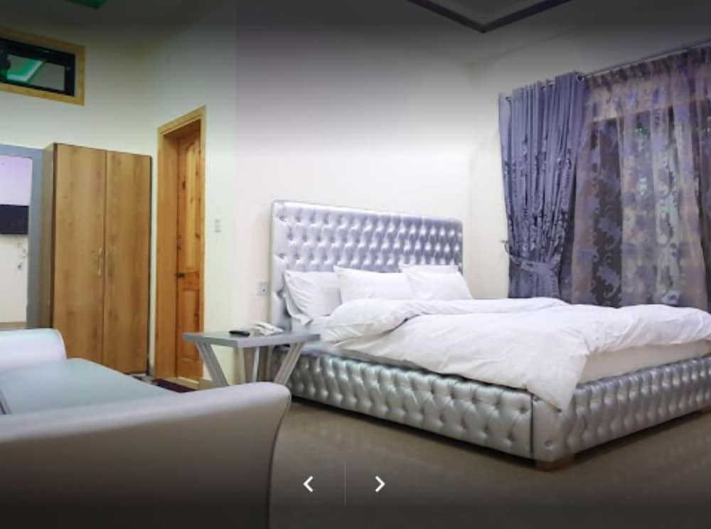 Deluxe Double Room - Photo 7