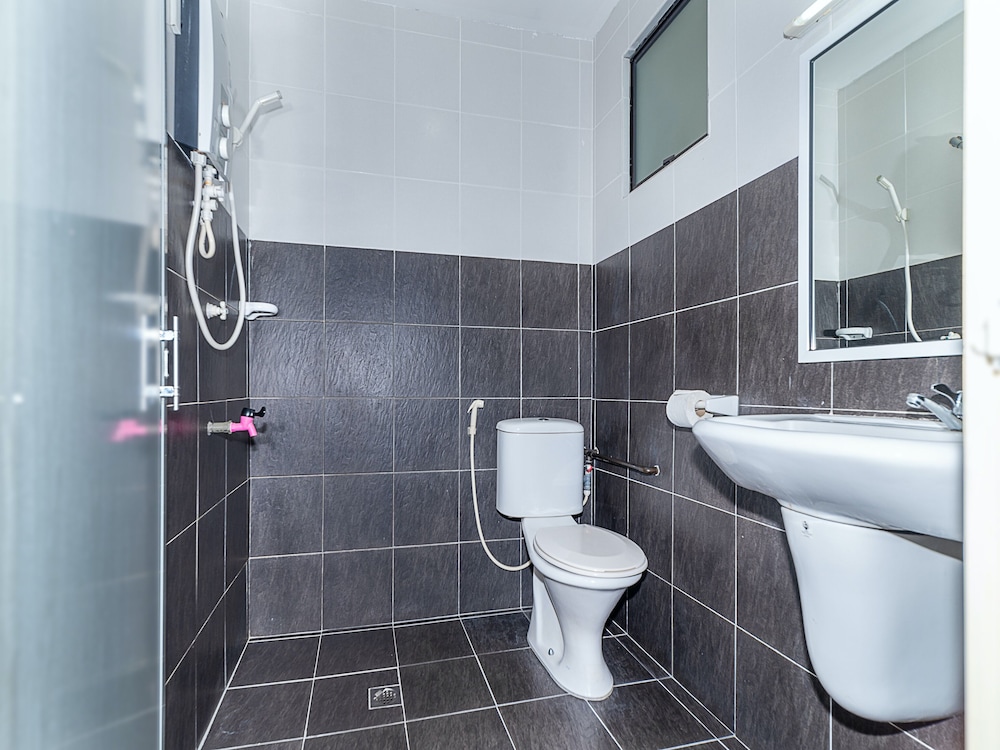 Deluxe Suite - Photo 2