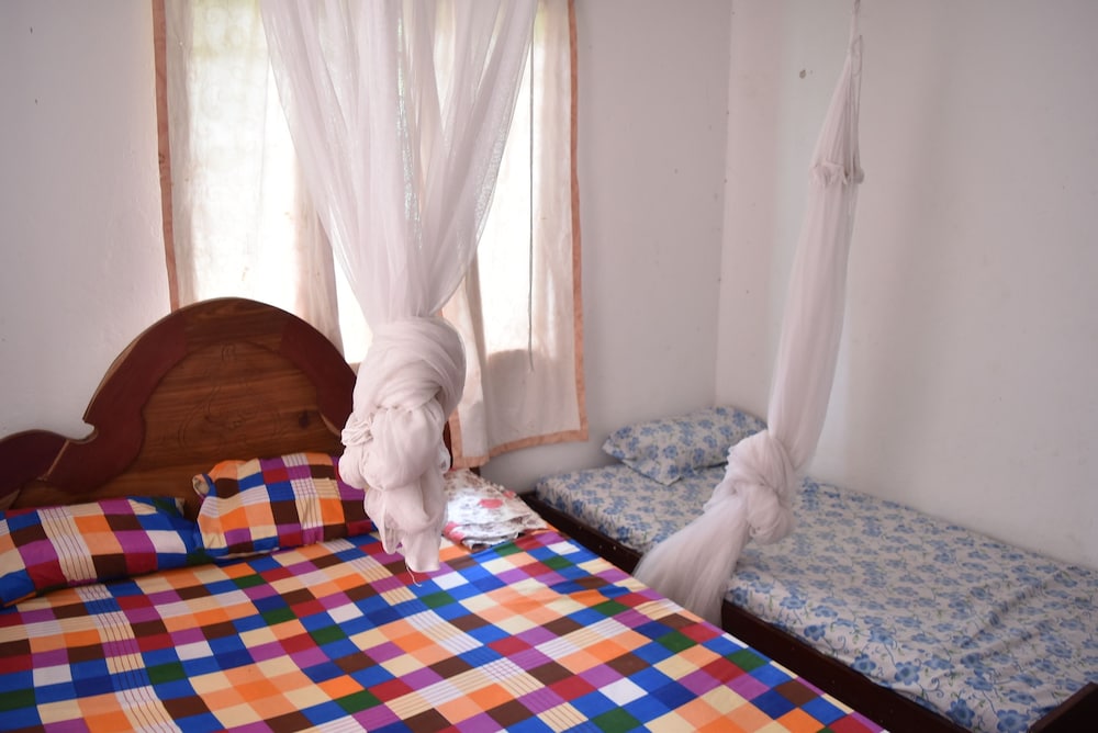 Family House, 3 Bedrooms, Beach View, Beachfront
