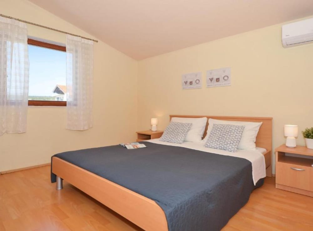 Apartment (One Bedroom Apartment with Balcony A2)