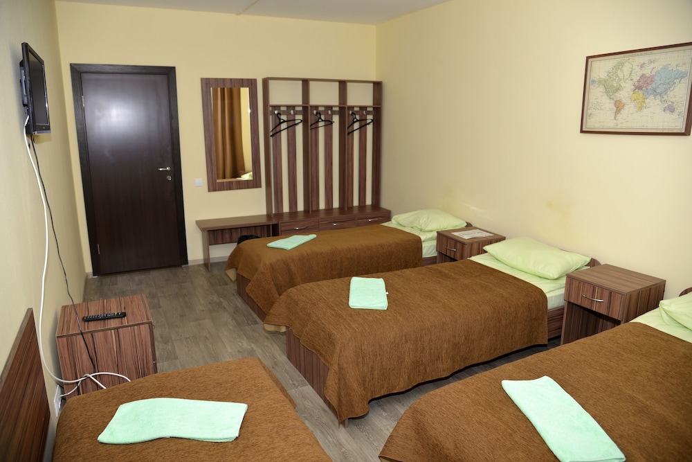 Shared Dormitory, Mixed Dorm, Shared Bathroom (For 3 People) photo 3