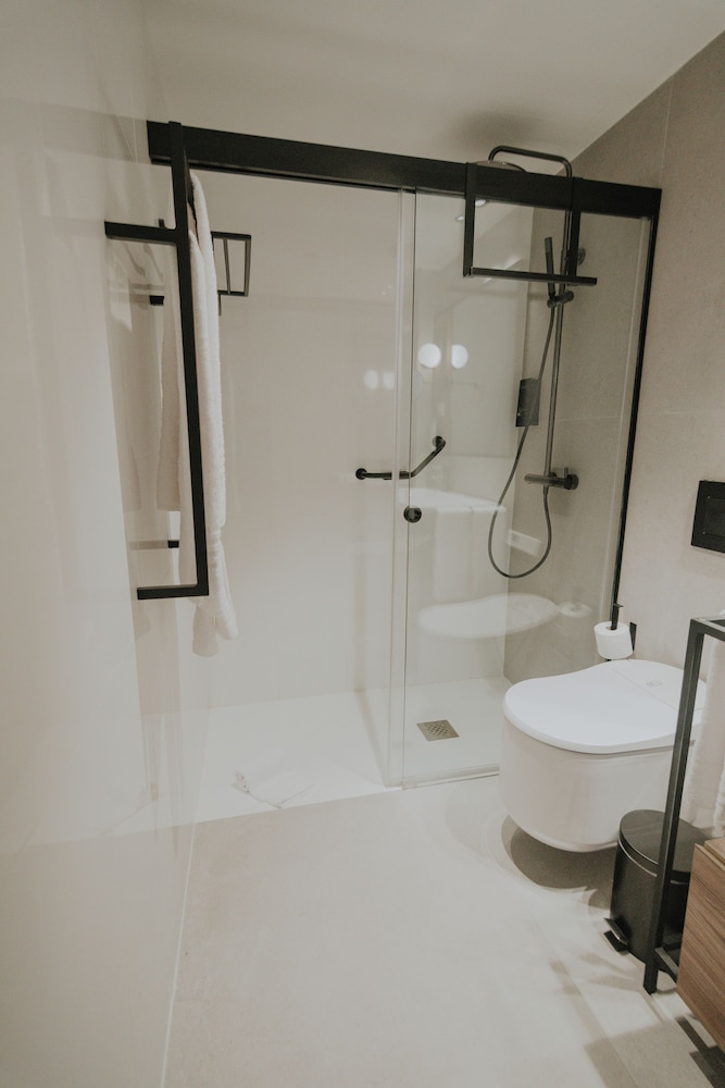 Double Room (Plus) thumbnail 6
