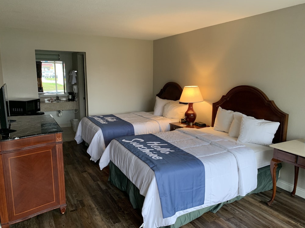Double Room, 2 Double Beds
