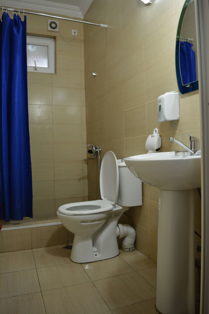 Standard Quadruple Room photo 2