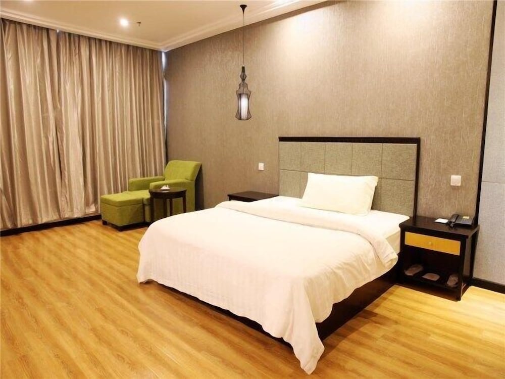 Single Room (Exreme Sassy) photo 1