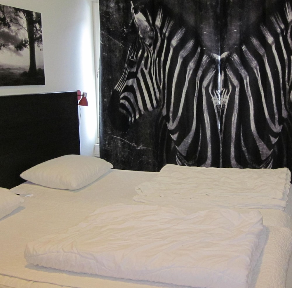 Basic Double Room