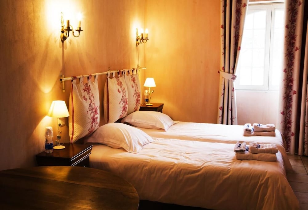 Standard Room photo 1