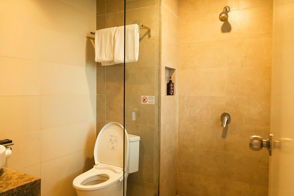 Executive Twin Room - Photo 2