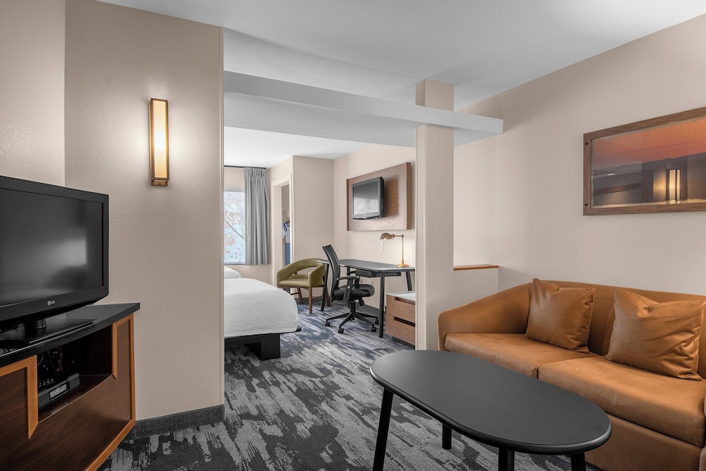 Studio, Multiple Beds