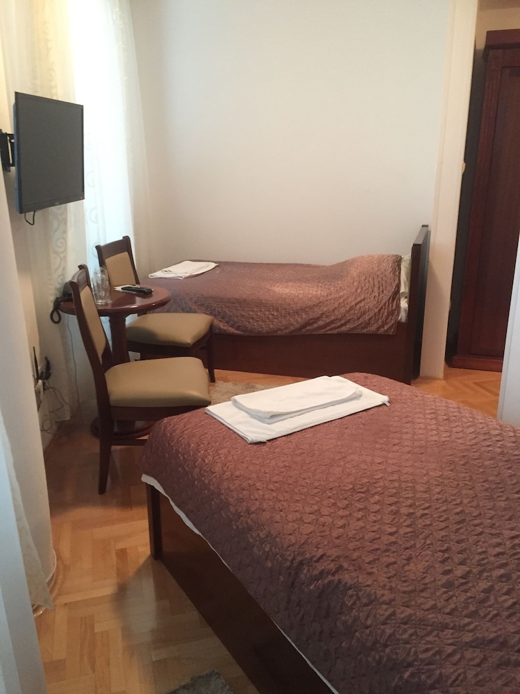 Business Twin Room, 2 Twin Beds, City View