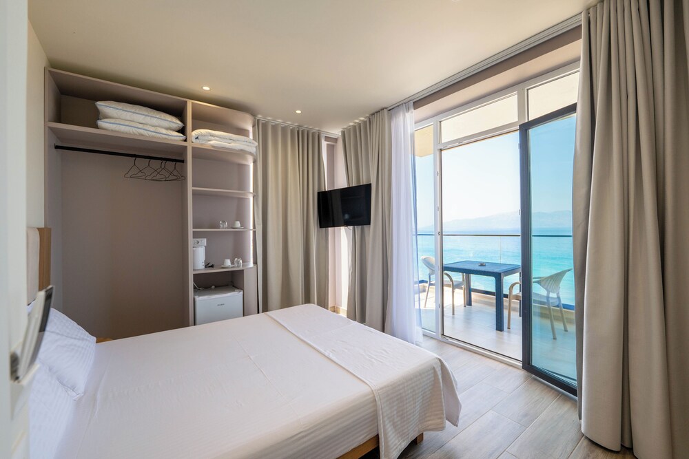 Deluxe Double Room, Balcony, Sea View