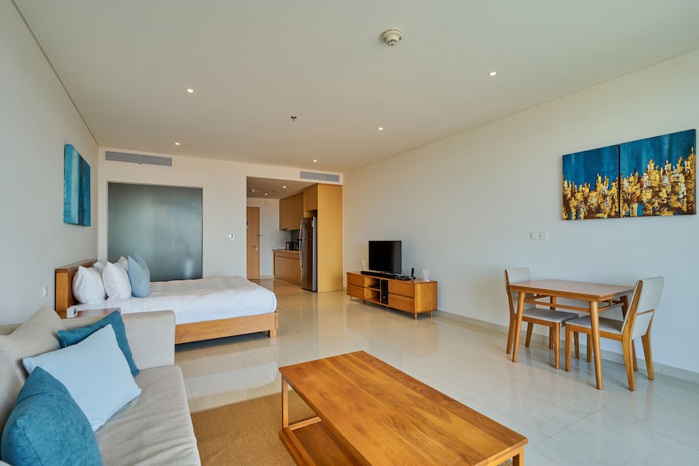 Apartment, 1 Bedroom, Pool Access