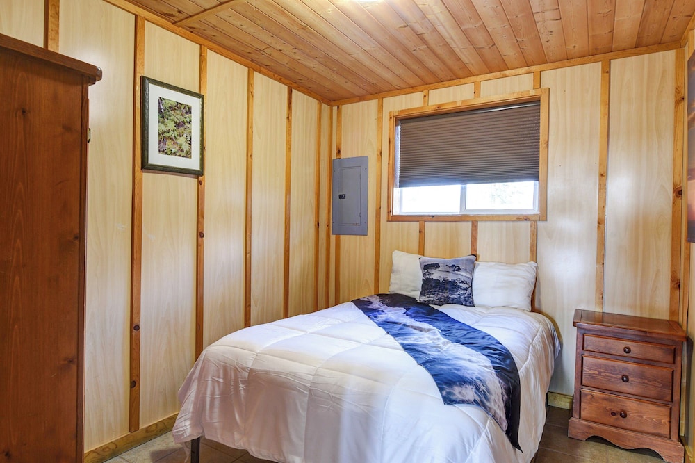 Traditional Triple Room, 3 Bedrooms, Oceanfront