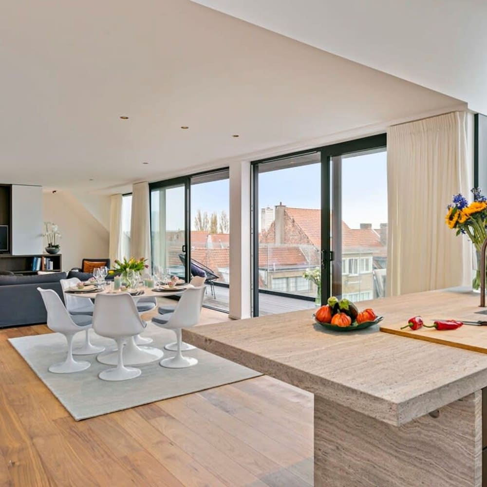 Majestic new Penthouse With 2 Parkings, Photo 38