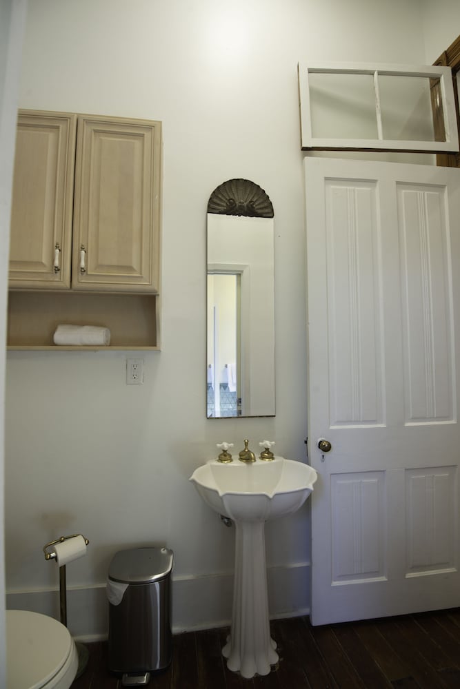 Best Location 7BR Next to FR Quarter! By YouRent, Foto 6