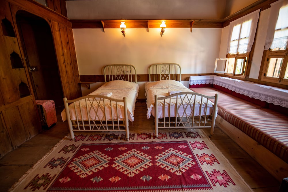 Traditional Room, Women only, Garden View photo 1