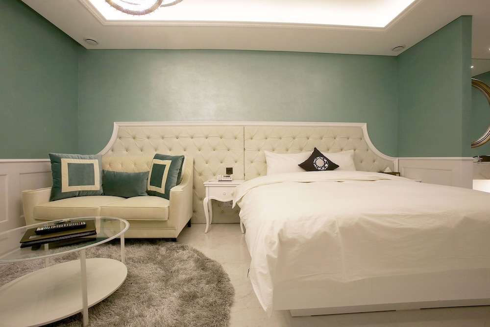 Royal Suite photo 3