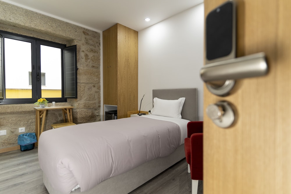 Single Room - Photo 2