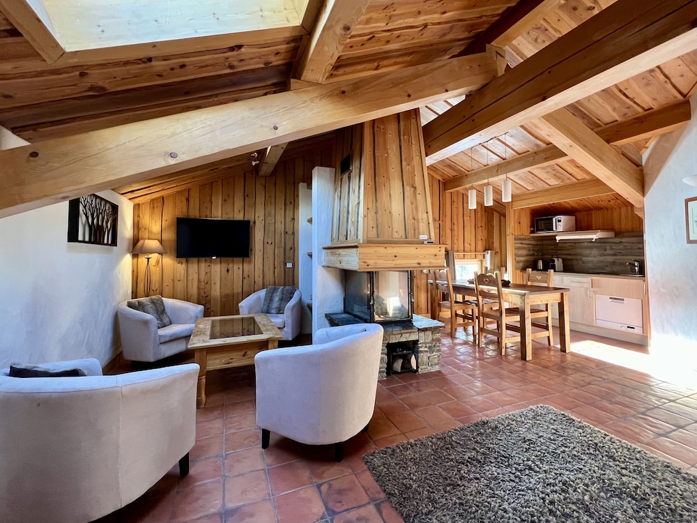 Appartement Confort, 2 chambres, cheminée ( accessible par escalier ) - Photo 4
