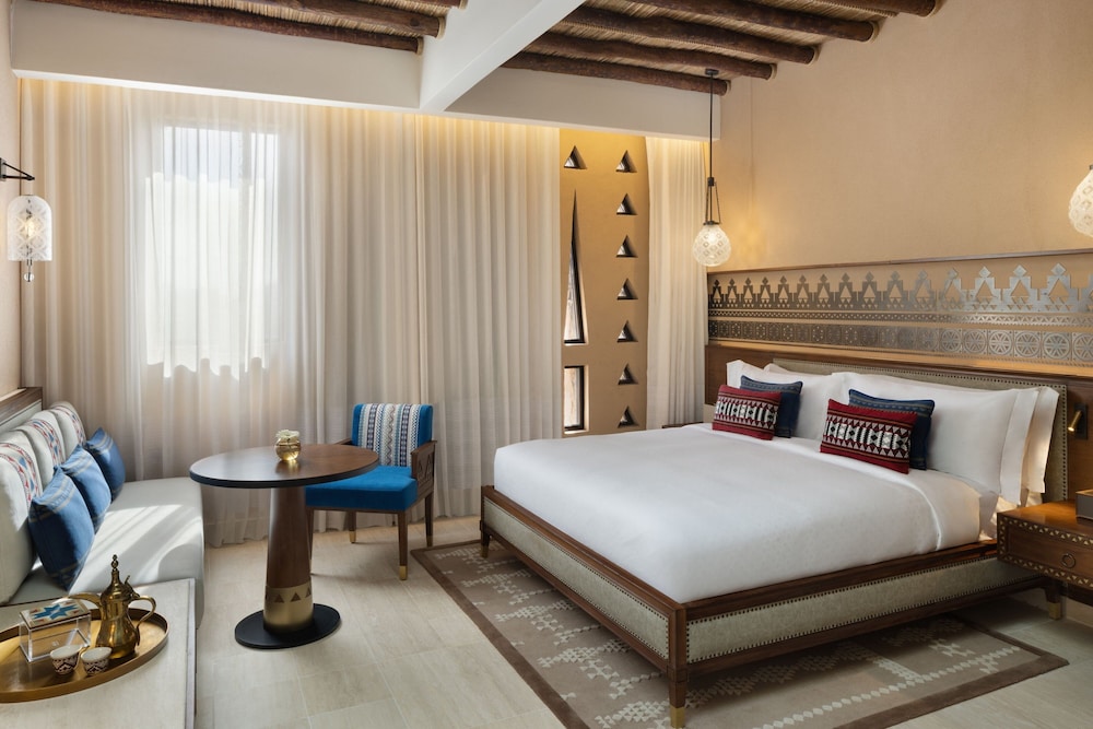 Room, 1 King Bed, Park View - Photo 1