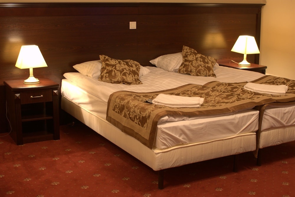 Classic Double Room, 1 King Bed photo 1