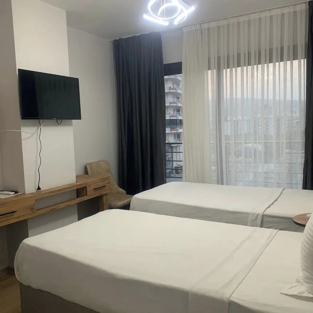 Suite, City View photo 1