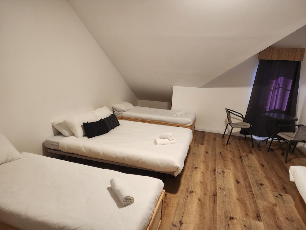 Deluxe Suite, 1 Bedroom, Balcony, Lake View