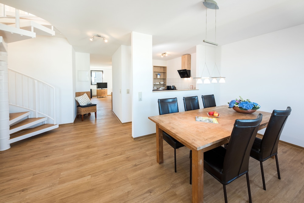 Duplex photo 2