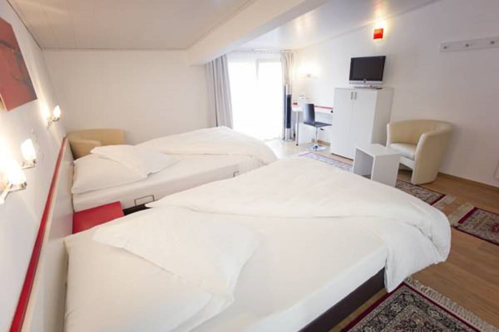 Comfort Triple Room photo 2