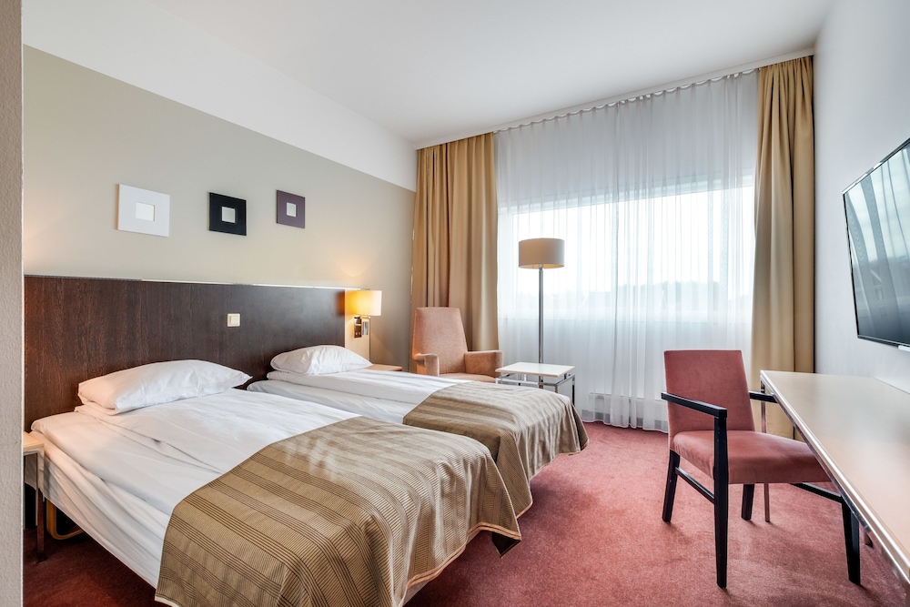 Standard Room, 2 Twin Beds, Non Smoking photo 3