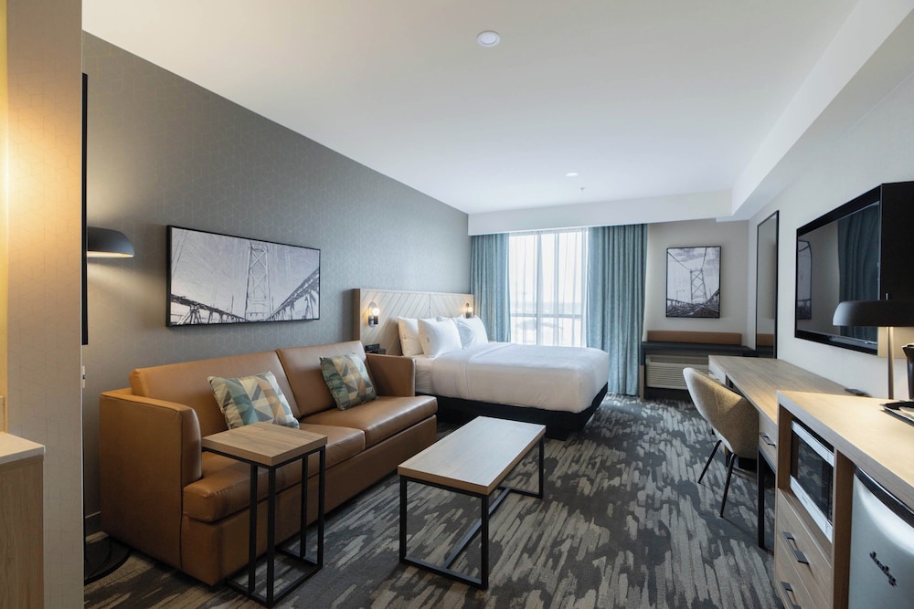 Standard Room, 1 King Bed with Sofa bed (Euro Bathroom)