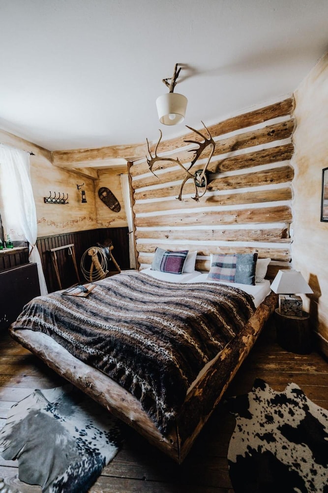 Room (Jim Beam Log Cabin) - Photo 1