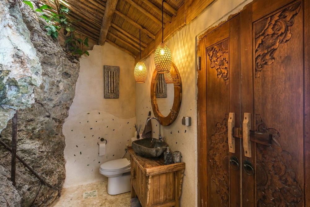 Romantic Room, Private Pool, Beach View photo 2