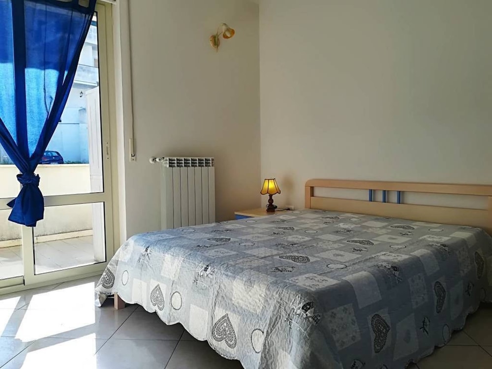 House, 2 Bedrooms, Balcony, Garden View