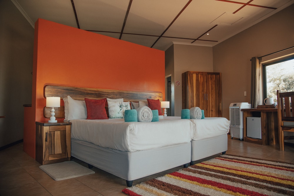 Luxury Double or Twin Room photo 2