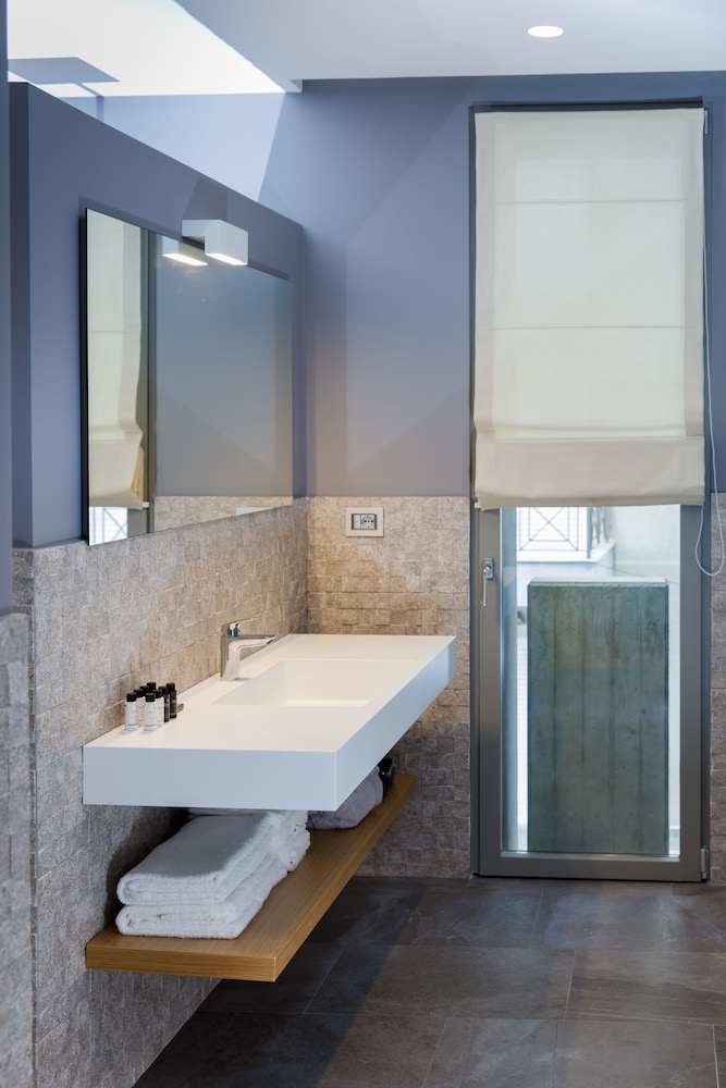 Junior Suite, Sea View photo 3