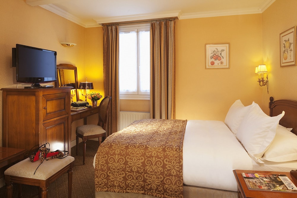 Deluxe Double or Twin Room photo 2